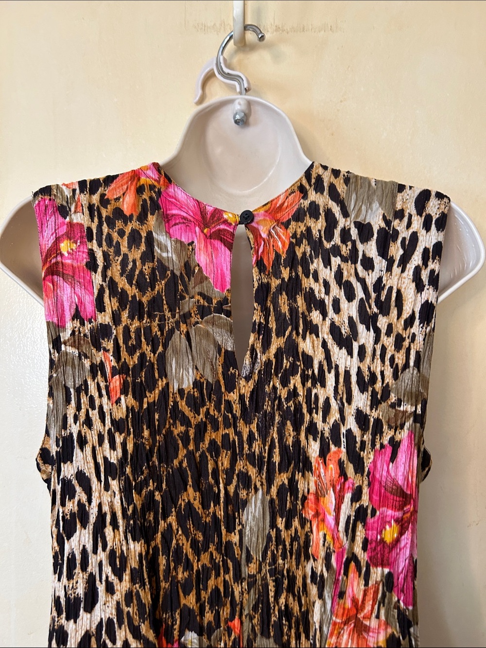 American Angel Vintage Floral and Cheetah Print Crinkle Dress size M - Picture 8 of 11